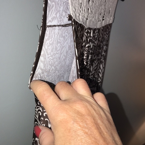 Kate & Mallory Crochet & Peony Dress Size Large - Picture 5 of 8